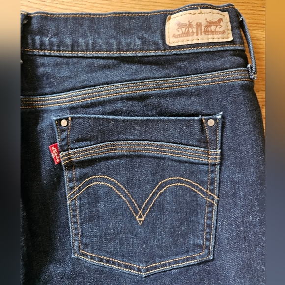 Levi's Stretch Capri Jeans Women's Size 12 Cuffed Leg 31" Waist X 18" Inseam Len - Picture 4 of 15